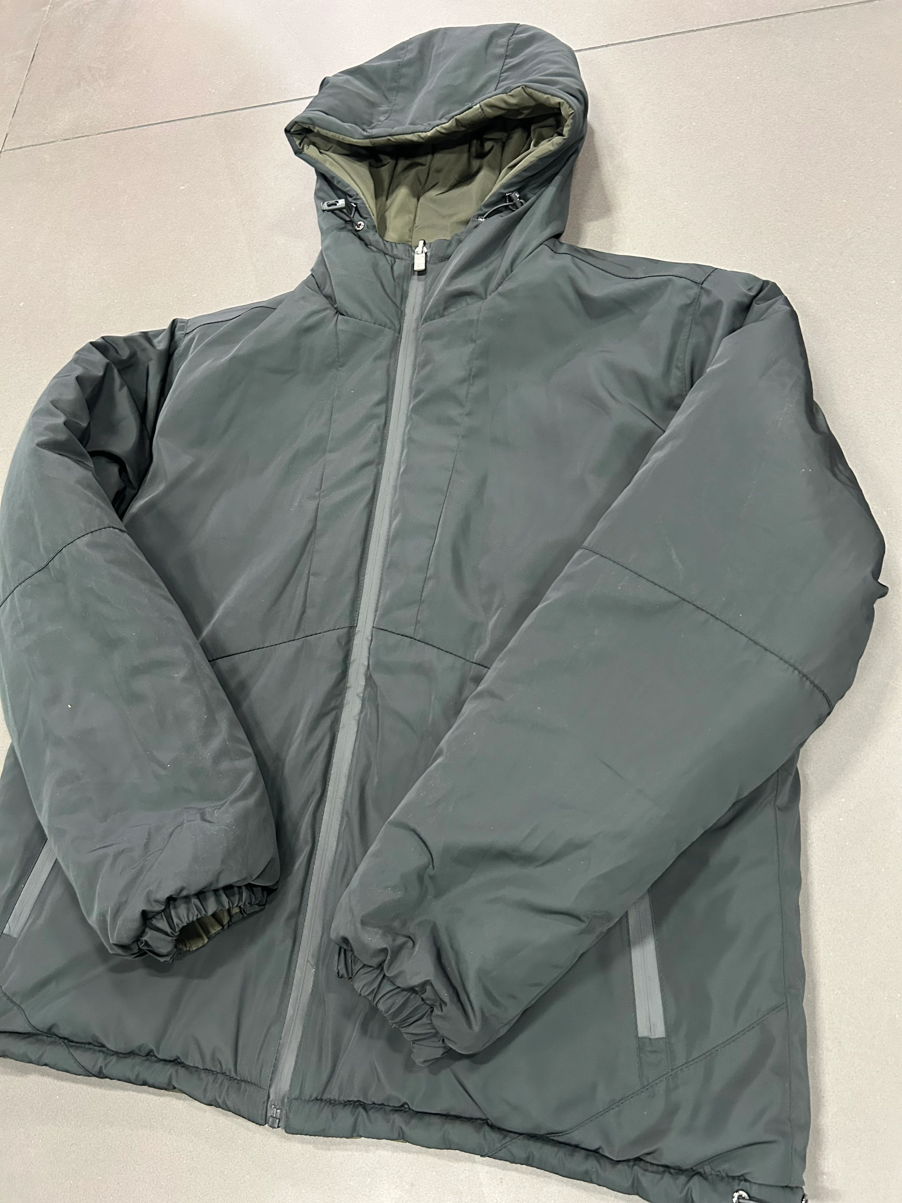 RESELL: Black/Khaki reversible jacket XL - Image 2