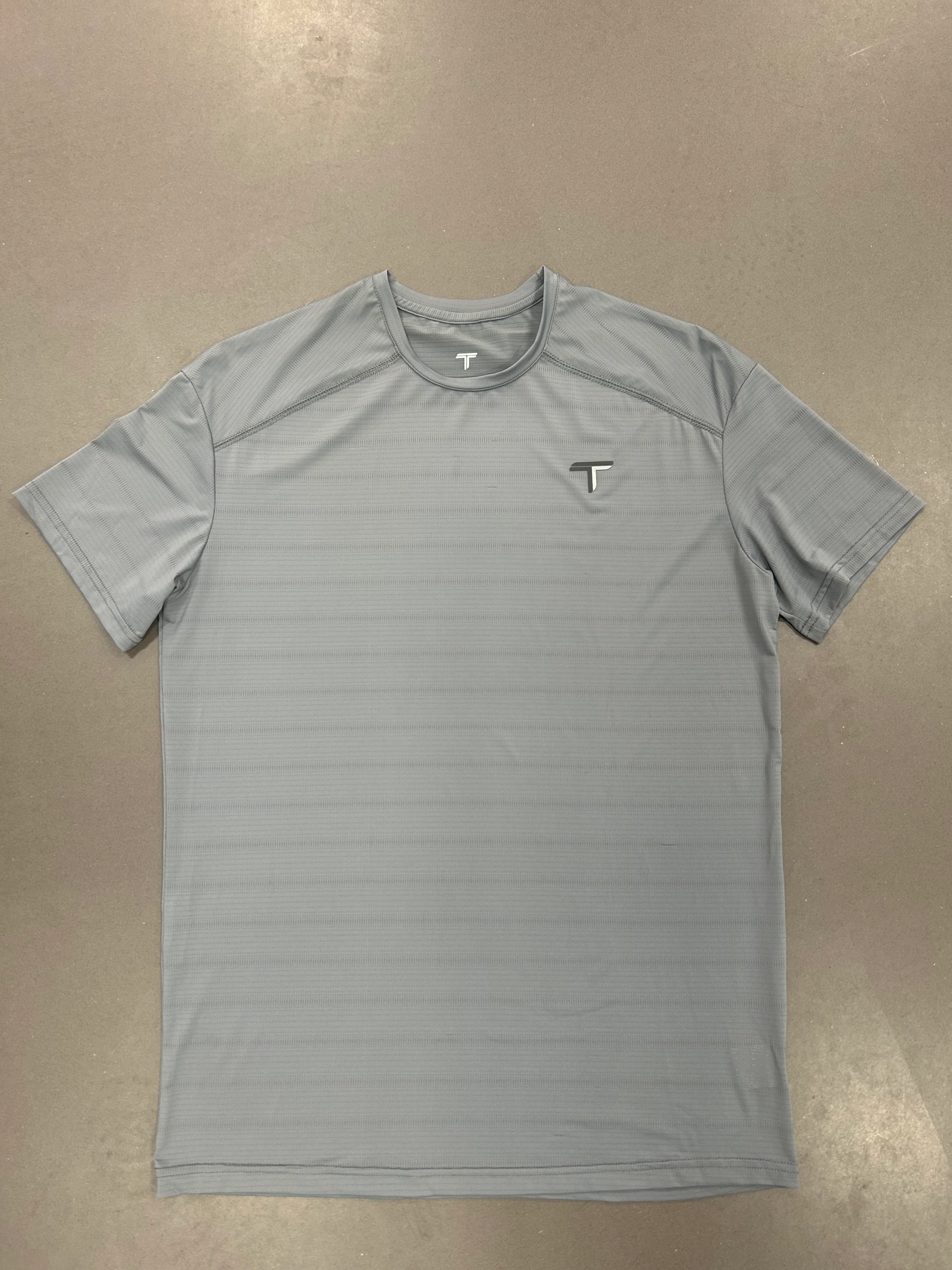 RESELL: Grey Agility T-shirt, small