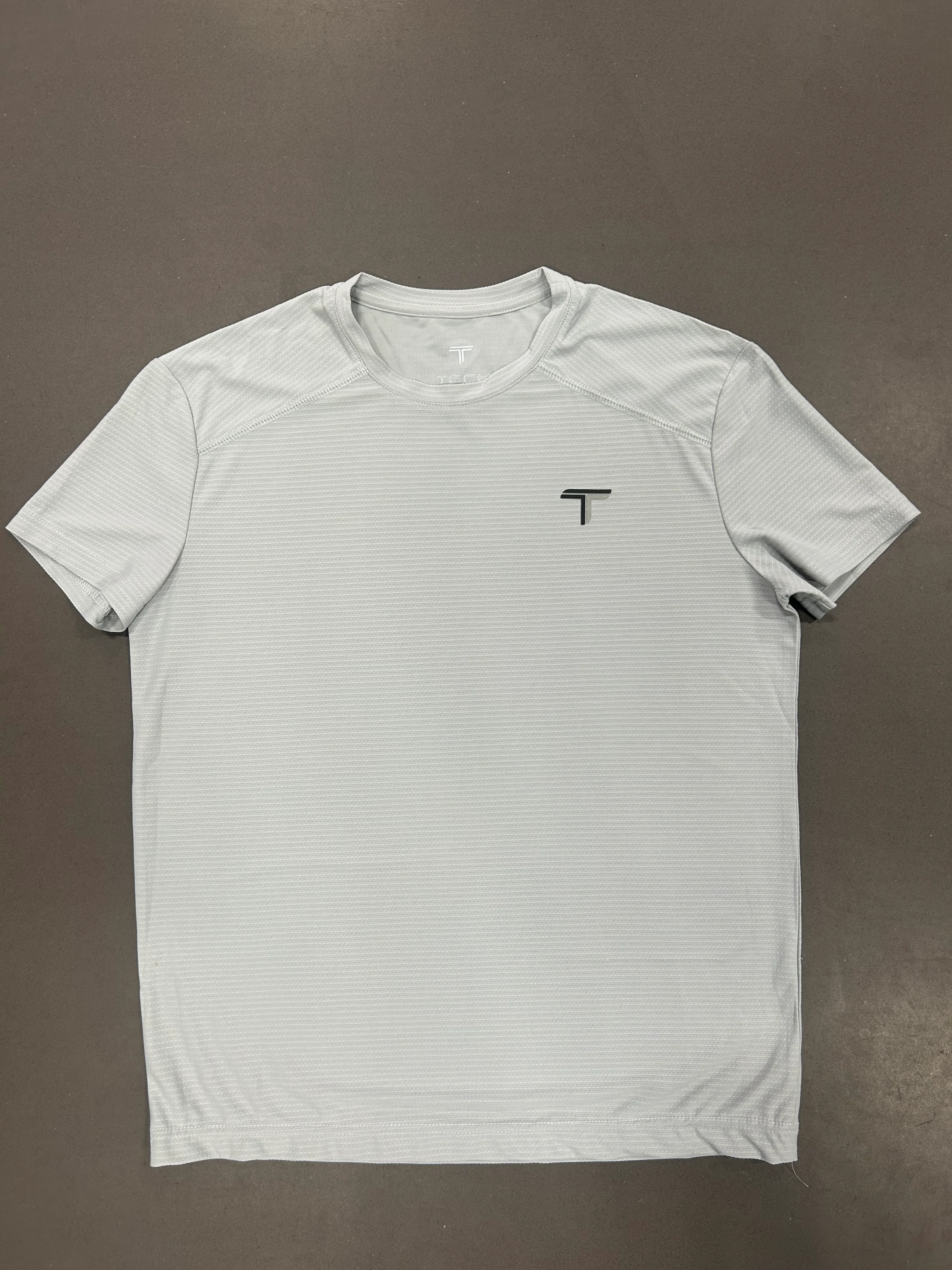 RESELL: Grey Dynamic T-shirt age 12