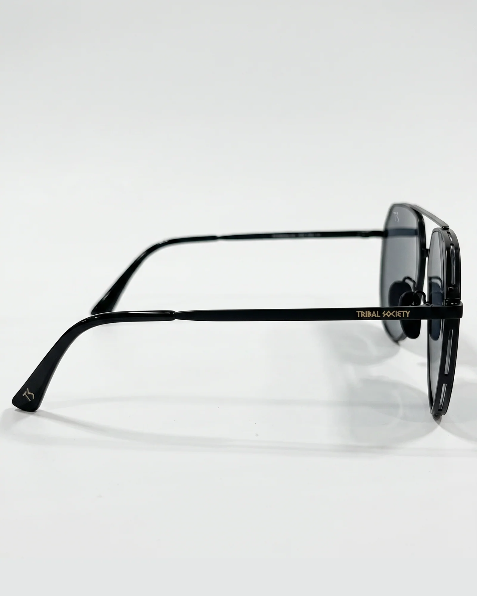 TS1 - Black - Image 3